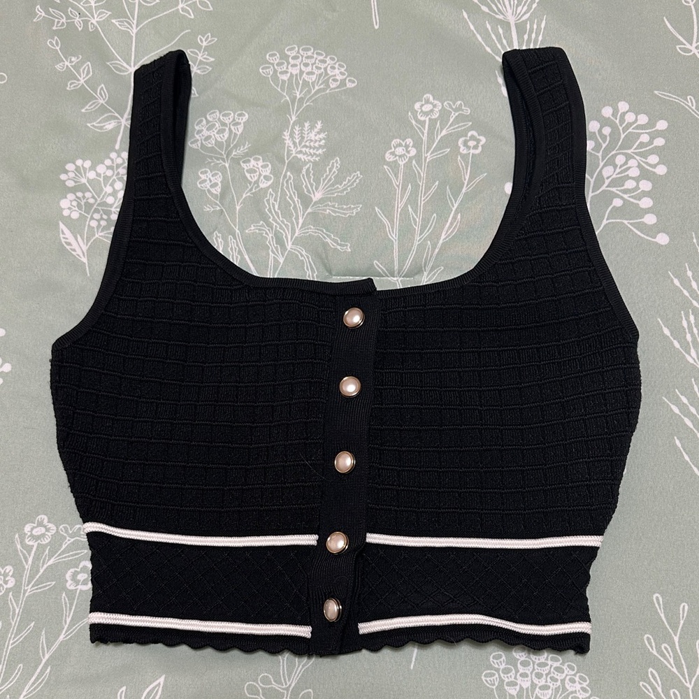 Aritzia Black Buttoned Crop Top